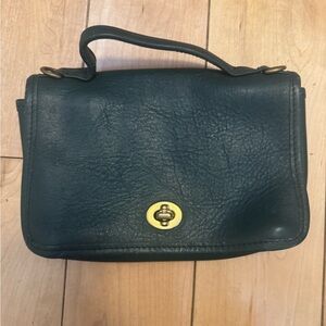 Authentictic Vintage Coach Leather Casino Bag